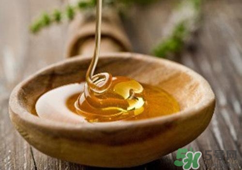 乳腺增生可以喝蜂蜜嗎？乳腺增生喝蜂蜜有用嗎？