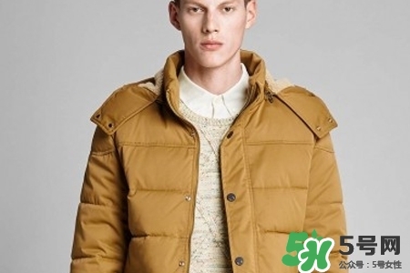 羽絨服洗完后毛不均勻怎么辦？羽絨服洗完后結(jié)塊怎么辦？