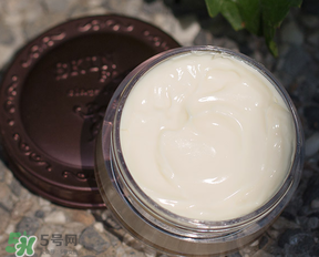 思親膚眼霜怎么樣？skin food眼霜適合年齡