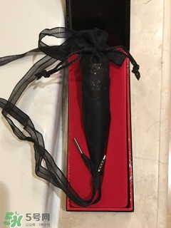 cl黑管口紅和金管有什么區別？cl黑管和cl金管哪個好？