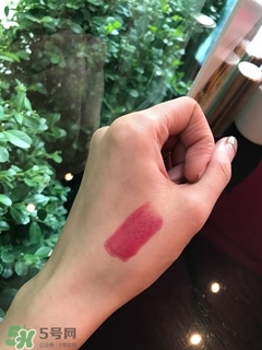 cl黑管口紅和金管有什么區別？cl黑管和cl金管哪個好？