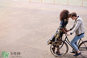 男人說女人傻說明什么？男人說女人笨說明什么