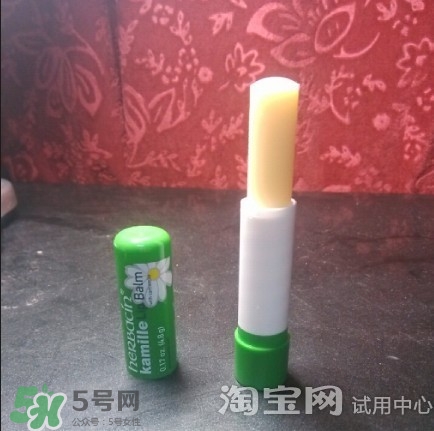 小甘菊唇膏小孩能用嗎？herbacin賀本清小甘菊唇膏小孩可以用嗎？