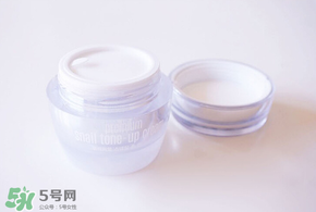 素顏霜有防曬功能嗎？素顏霜能防曬嗎？