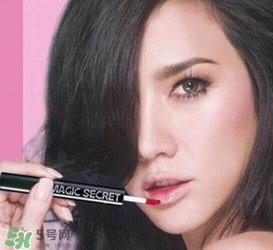 唇彩保質(zhì)期一般是多久？唇彩過期了還能用嗎？