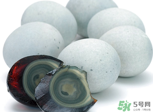 皮蛋會過期嗎？皮蛋過期了能吃嗎？