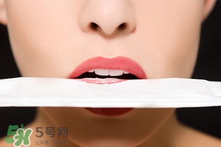 上火嘴角為什么會爛？上火嘴角爛了怎么辦？