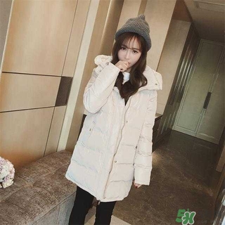 小個子女生適合穿什么羽絨服？個子矮的女生適合什么羽絨服