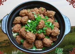 一顆肉丸子的熱量是多少？哪種做法的肉丸子熱量最低？
