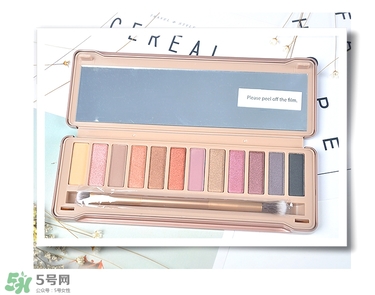 color deep眼影怎么樣？色號試色圖