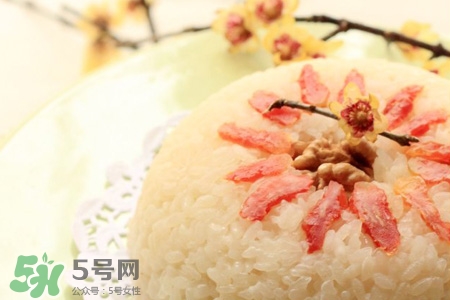 八寶飯的熱量是多少？吃八寶飯會(huì)發(fā)胖嗎？