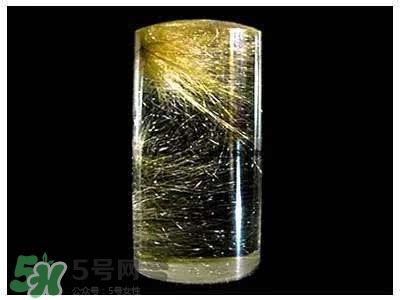 施華洛世奇是什么材質？施華洛世奇是真水晶嗎？