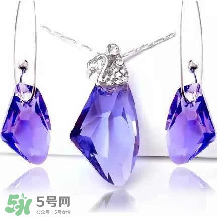 施華洛世奇是什么材質？施華洛世奇是真水晶嗎？