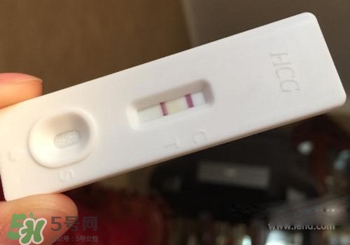 懷孕兩個月試紙顏色淺怎么回事？懷孕兩個月試紙顏色淺什么原因？