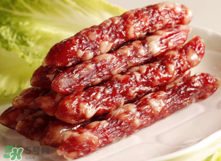 臘腸有亞硝酸鹽嗎？香腸有亞硝酸鹽嗎？