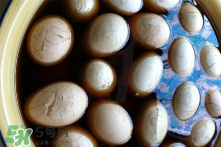 腌雞蛋放多少鹽？腌雞蛋10斤需多少鹽？