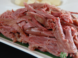 狗肉怎么腌制？腌制狗肉放什么調(diào)料？