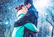 李圣經的包包什么牌子？李圣經包包同款