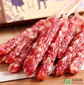 曬香腸要扎孔嗎？曬香腸需要扎洞嗎？