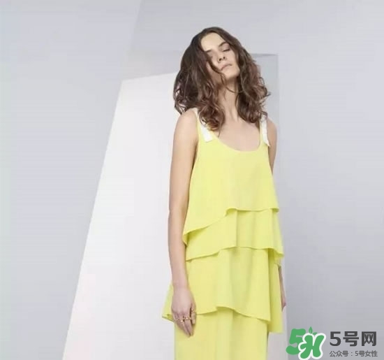 2017年衣服流行什么顏色？2017年衣服流行色