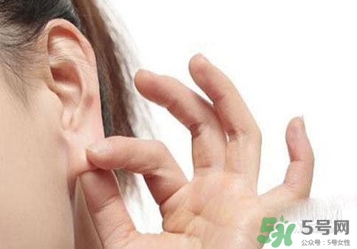 冬天耳朵長凍瘡怎么辦？怎么預防冬天耳朵長凍瘡？