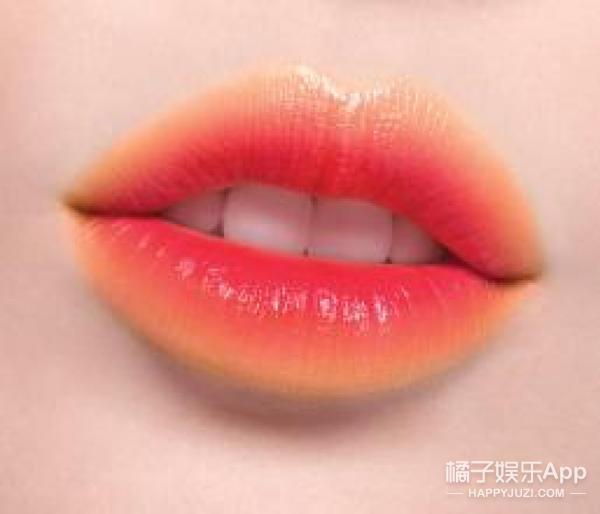 反咬唇妝怎么畫？反咬唇妝畫法圖解