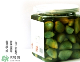 臘八蒜霉了可以吃嗎？發(fā)霉的大蒜可以腌制臘八蒜嗎？
