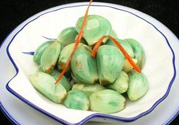 臘八醋怎么做的很綠？臘八醋怎么做蒜才綠？