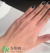 嬌韻詩妊娠紋霜怎么用？嬌韻詩撫紋身體霜使用方法