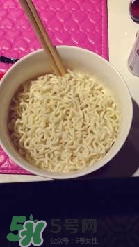 三養火雞面怎么吃?三養火雞面食用方法