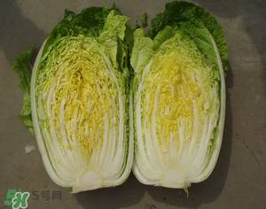 白菜葉子上的小黑點是什么？白菜葉子上有黑點能吃嗎？
