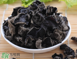 干木耳發霉了還能吃嗎？干木耳發霉了怎么處理？