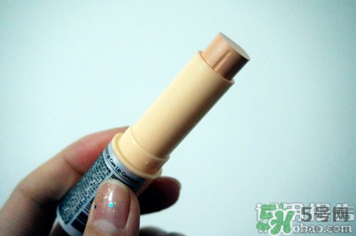 唇部遮瑕膏怎么用？唇部遮瑕膏使用方法