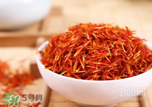 高血脂泡腳用什么藥好？高血脂用什么藥泡腳？