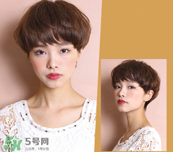 棕色頭發圖片女生_棕色中長發卷發發型圖片