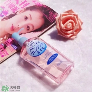 高絲卸妝油粉色和藍(lán)色哪個(gè)好？高絲卸妝油粉瓶藍(lán)瓶區(qū)別