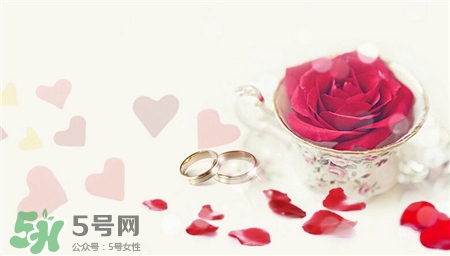 定親和訂婚有什么區別?定親女方準備什么?