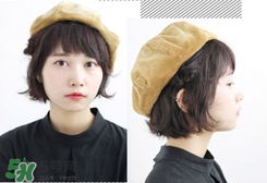 戴帽子的發型女_戴帽子的發型扎法
