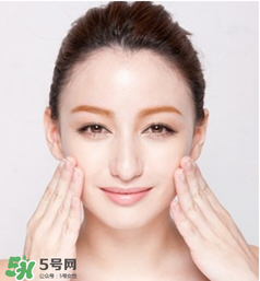 精華什么年紀用？精華什么年齡開始用？