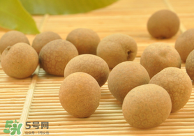桂圓皮長(zhǎng)霉了能吃嗎？桂圓皮發(fā)霉了里面可以吃嗎？