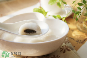 坐月子可以吃湯圓嗎？坐月子可以吃黑芝麻湯圓嗎？
