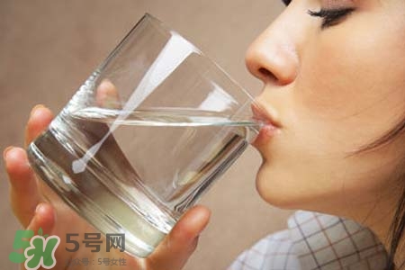喝開水能預防禽流感嗎？多喝水可以預防禽流感嗎？