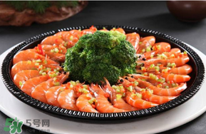 基圍蝦為什么會(huì)變黑？為什么基圍蝦是黑色的？