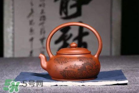 剛買的紫砂壺怎么清洗？新買的紫砂壺怎么清洗？