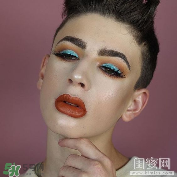 豆沙色和南瓜色的區別 豆沙色和南瓜色哪個好看？