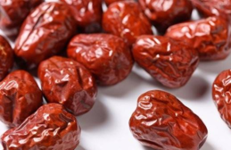 干紅棗發黑能吃嗎？紅棗過期變黑能吃嗎？