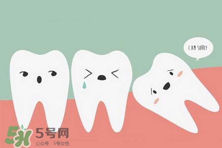 智齒能用舌頭舔嗎？喜歡舔智齒怎么辦？