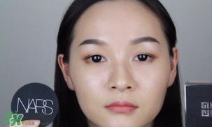 nars蜜粉和紀梵希散粉哪個好？nars蜜粉和紀梵希散粉對比