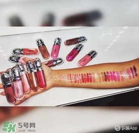 啞光口紅和珠光口紅哪個好？啞光口紅和珠光區別