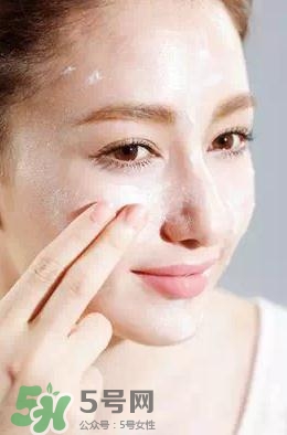 卸妝油悶痘怎么辦？卸妝油悶痘怎么補救？